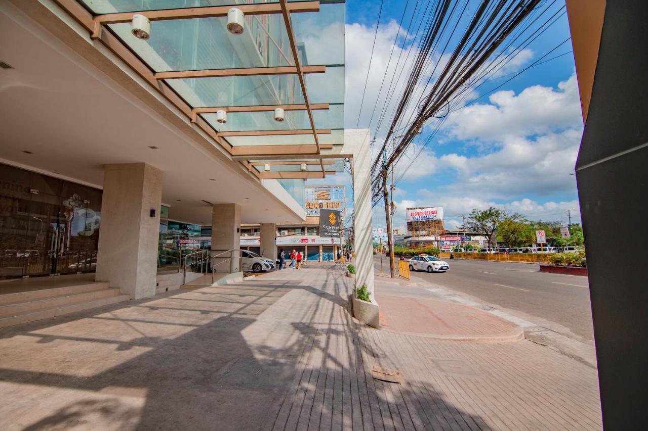 Migas Haven At Sunvida Tower Across Sm City Cebu Stadt Exterior foto